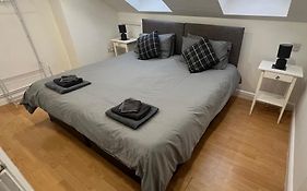 Cosy Penthouse Suite Happily Sleeps Up To Five